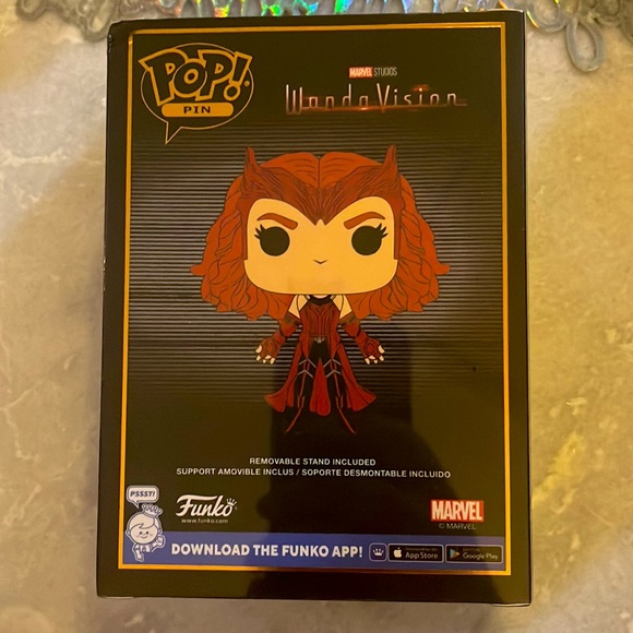 Marvel Scarlet Witch Funko Pin - Picture 2 of 2